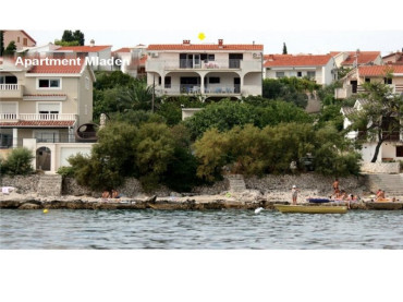 Affitti per le vacanze a Okrug Gornji (Isola Ciovo)
