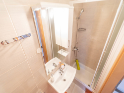 Apartamenty Toni Igrane