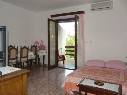 Apartamenty Ljiljana Prižba (Wyspa Korčula)