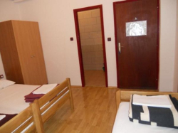 Apartamenty DADO Starigrad (Paklenica)