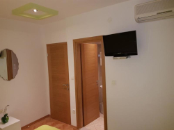 Apartamenty Villa Roza  Tučepi  Tučepi