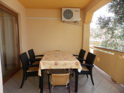 Apartmani Vivien Kustići (Otok Pag)