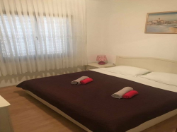 Apartmani Kovčić Rogoznica