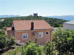 Apartmani i sobe Bionda Senj Senj