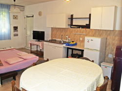 Apartmani Renata Ugljan (Otok Ugljan)