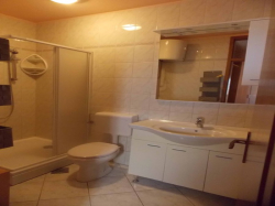 Apartmany Vivien Kustići (Ostrov Pag)