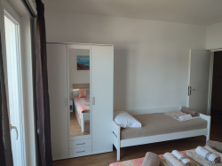 Apartmany Luka Supetarska Draga (Ostrov Rab)