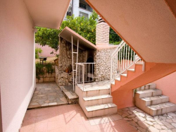 Apartmenthaus Villa Palma Arbanija (Insel Ciovo)