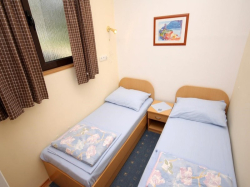 Apartmenthaus  ALF Rab Kampor (Insel Rab)