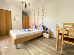 Apartmenthaus Dijana Krk (Insel Krk)