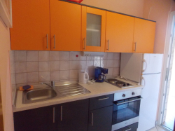 Apartmenthaus Vivien Kustici (Insel Pag)