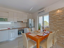 Apartmenthaus Yolo Residence  Nerezine (Insel Losinj)