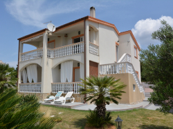 Apartmenthaus   Villa  Carrington Novalja (Insel Pag)