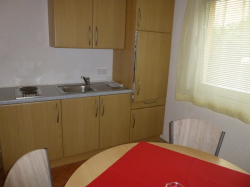 Apartmenthaus Villa Rosmarin Omisalj (Insel Krk)