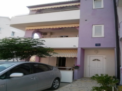 Apartmenthaus PETRA  Povljana (Insel Pag)