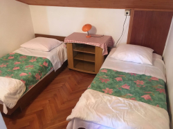 Apartmenthaus Apartmani Bencic Premantura