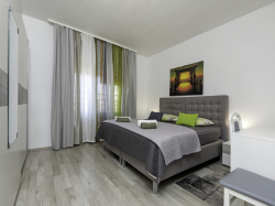 Apartmenthaus Oleandro  Pula