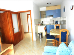 Apartmenthaus AUREL Rogoznica