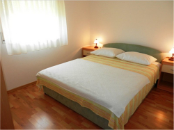 Apartmenthaus AUREL Rogoznica