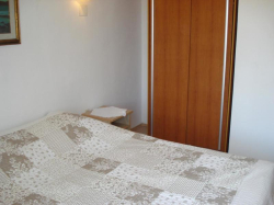 Apartmenthaus Anita Tkon (Insel Pasman)