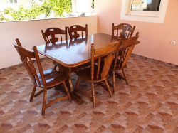 Apartmenthaus Vila Laura Tkon (Insel Pasman)