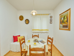 Apartmenthaus Zelić Tucepi