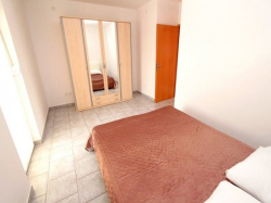 Apartmenthaus Marija Vidalici (Insel Pag)