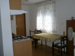 Apartmenthaus Vir  - apartman slobodan od 22.8. Vir (Insel Vir)