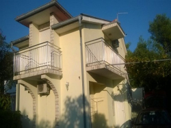 Apartmenthaus Vir  - apartman slobodan od 22.8. Vir (Insel Vir)