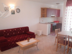 Apartmenthaus Vila Lana Vrsi 