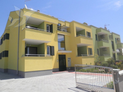 Apartmenthaus Vila Lana Vrsi 