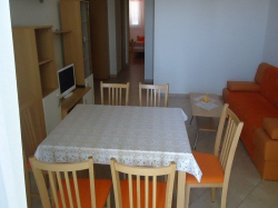 Apartmenthaus Vila Lana Vrsi 