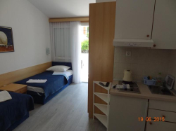 Apartmenthaus Bed & Breakfast Klaričić  Zivogosce