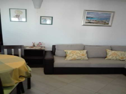 Apartments Stanko Kustici (Island Pag)