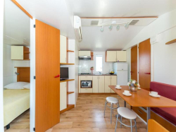 Dom wakacyjny Apartmani Pakoštane mobile homes Punta 1 Pakoštane